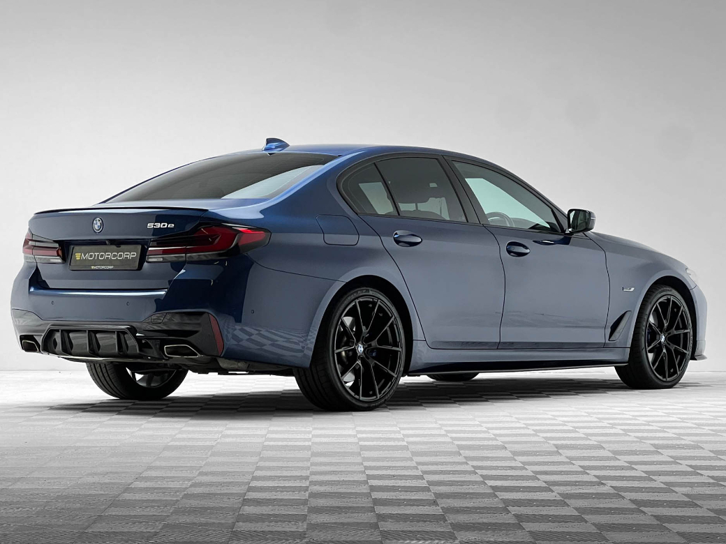 2022 BMW 5 Series