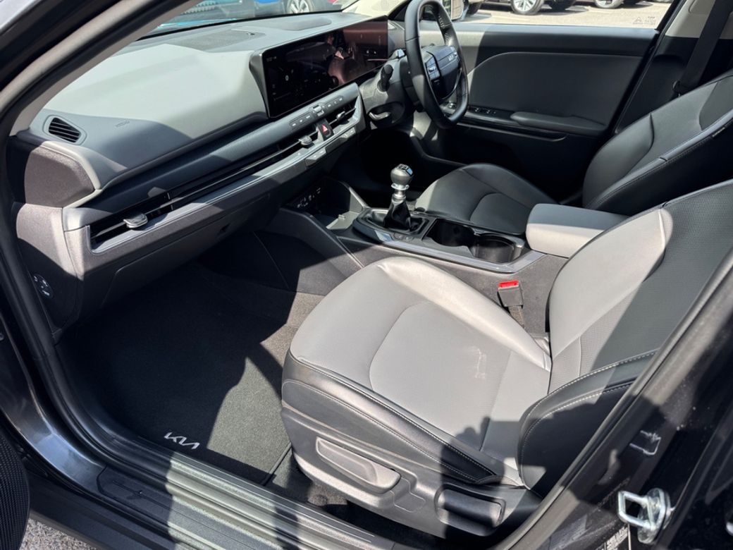 2026 Kia K4