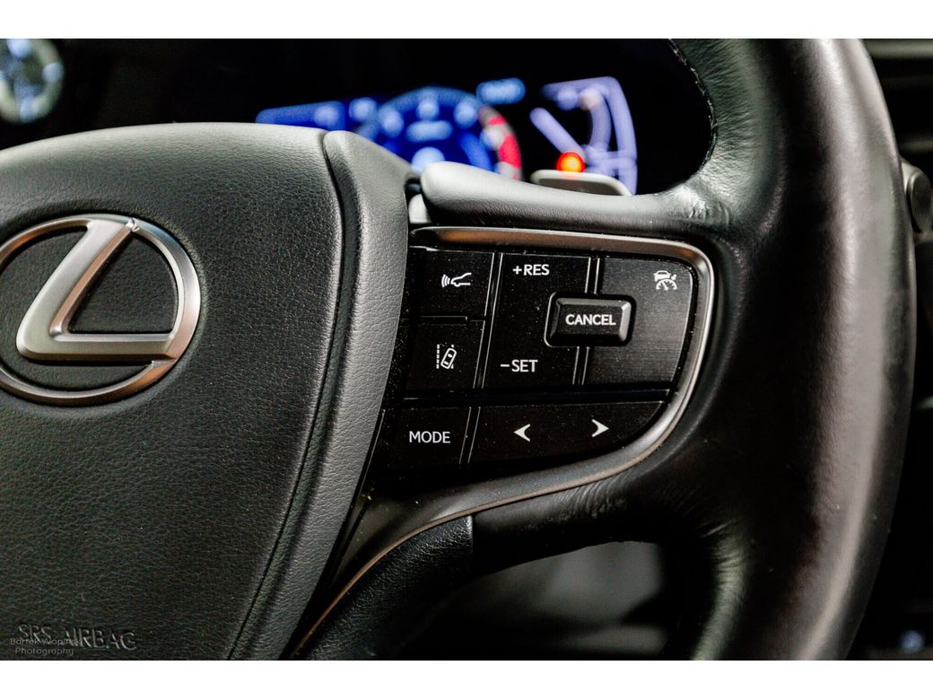 2023 Lexus ES 300h