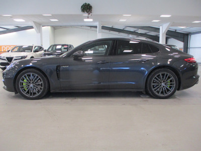 2017 Porsche Panamera