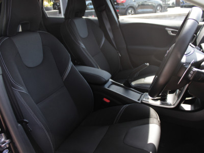 2016 Volvo V40