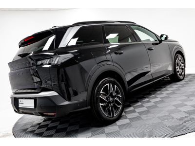 2025 Peugeot 5008