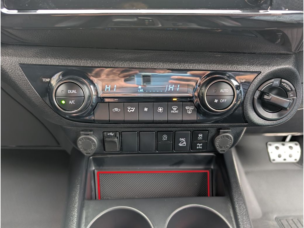 2023 Toyota Hilux