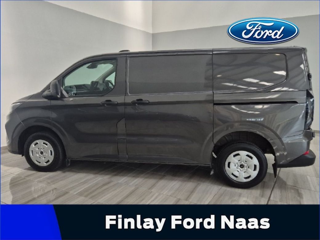 2024 Ford Transit Custom