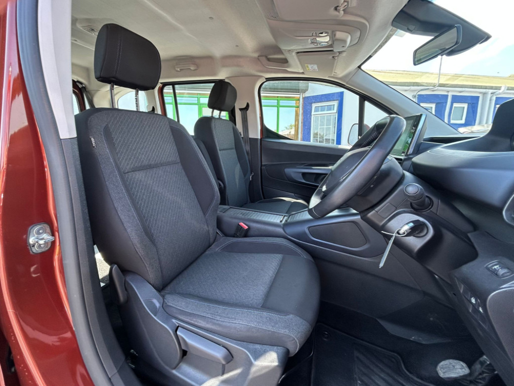 2021 Peugeot Rifter