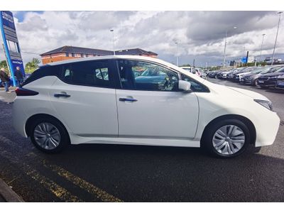2023 Nissan Leaf