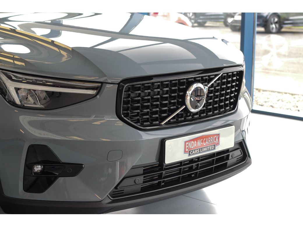2023 Volvo XC40