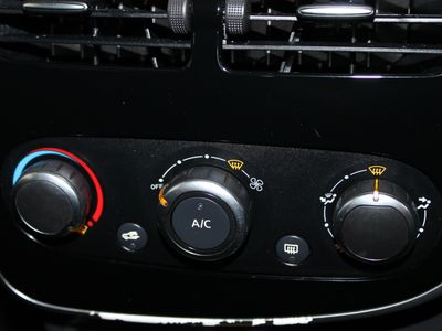 2017 Renault Clio