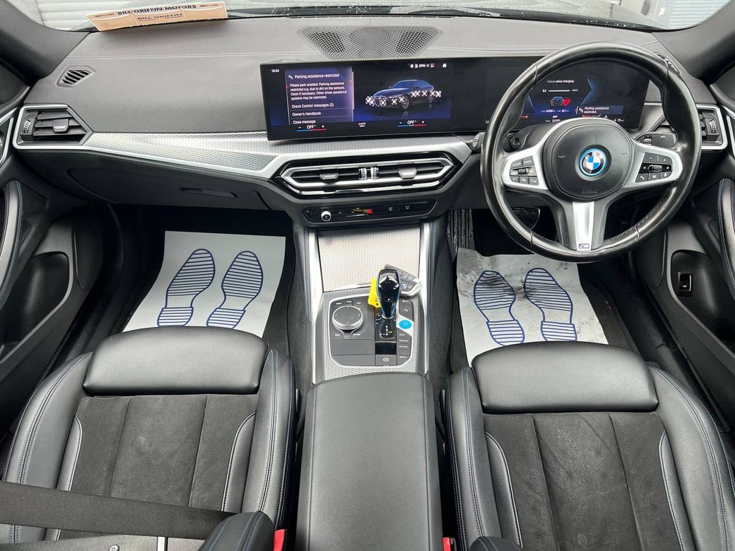 2022 BMW i4