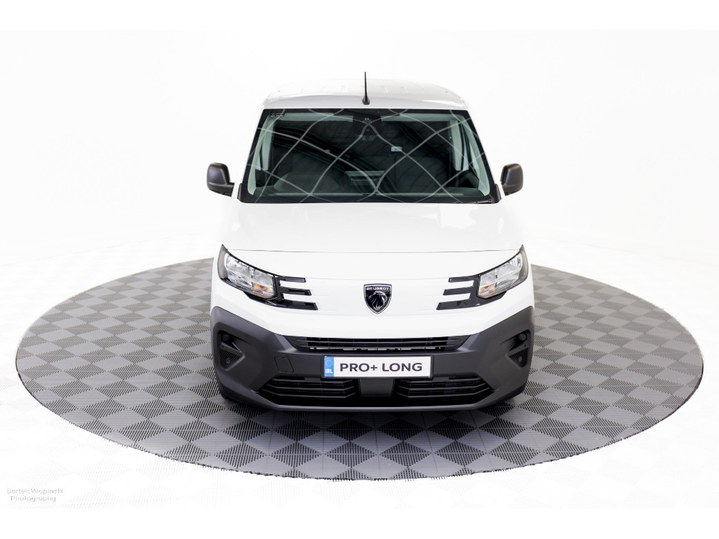 2026 Peugeot Partner