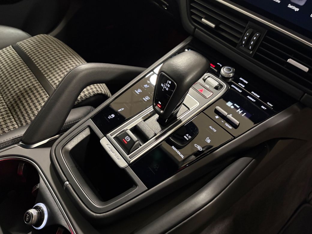 2022 Porsche Cayenne