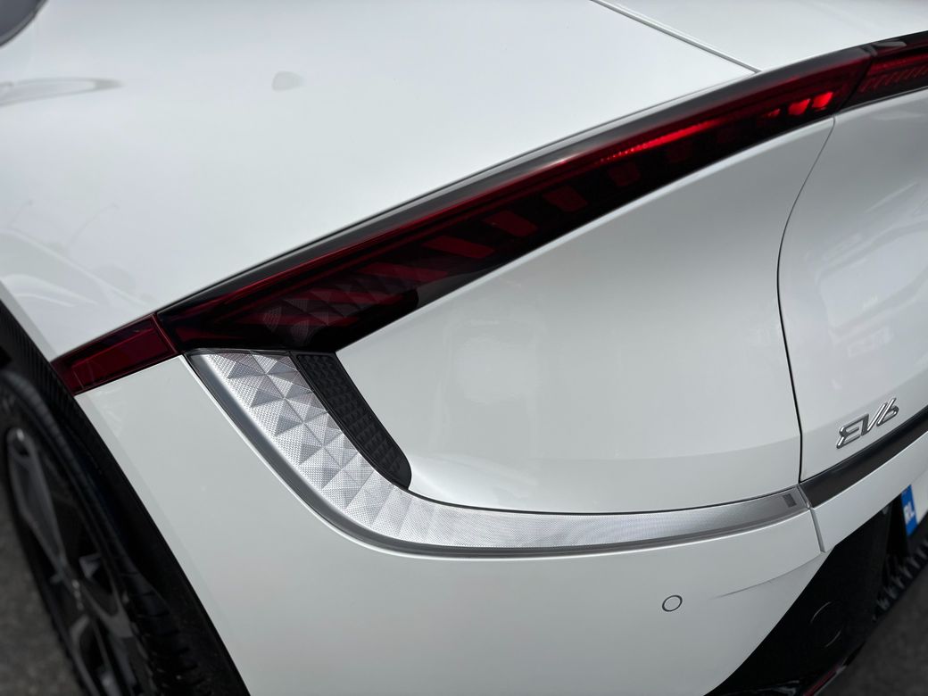 2025 Kia EV6