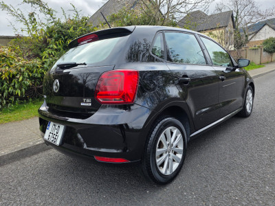 2017 Volkswagen Polo