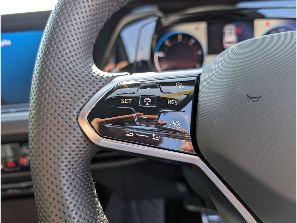 2023 Volkswagen Golf
