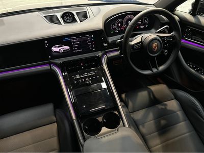 2025 Porsche Panamera