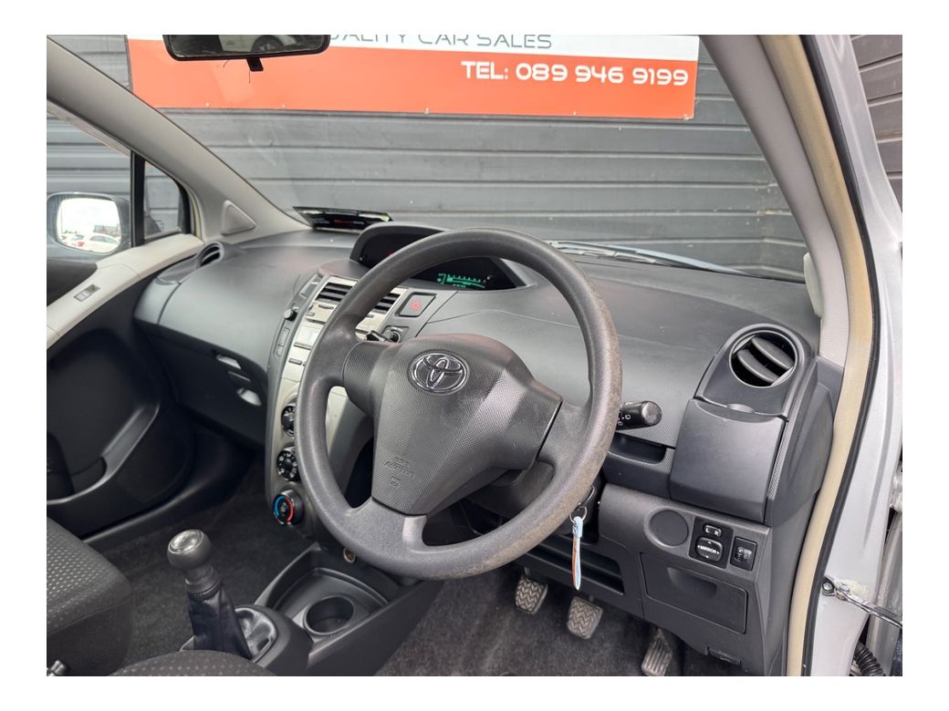 2011 Toyota Yaris