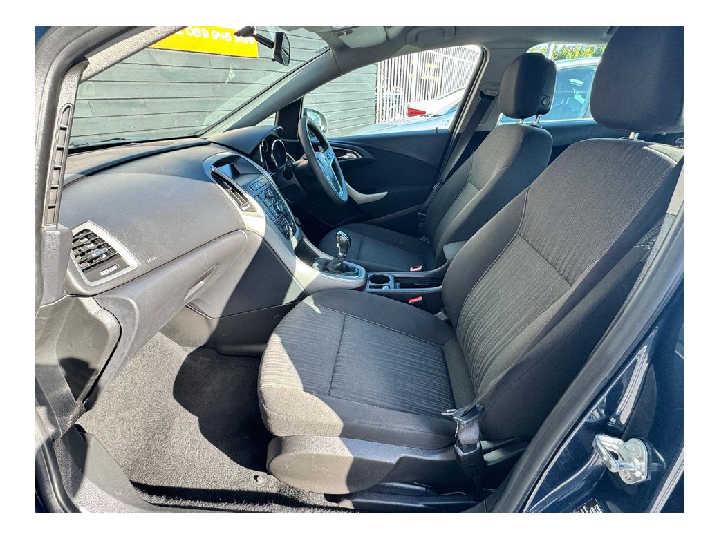 2011 Opel Astra