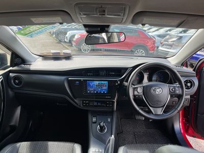 2016 Toyota Auris