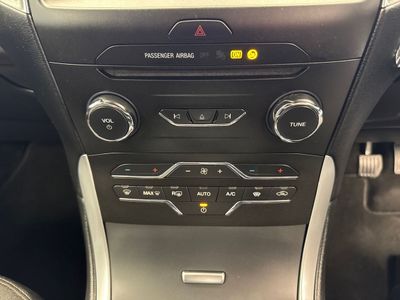 2022 Ford Galaxy