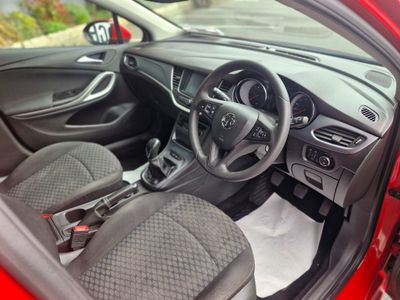 2018 Vauxhall Astra