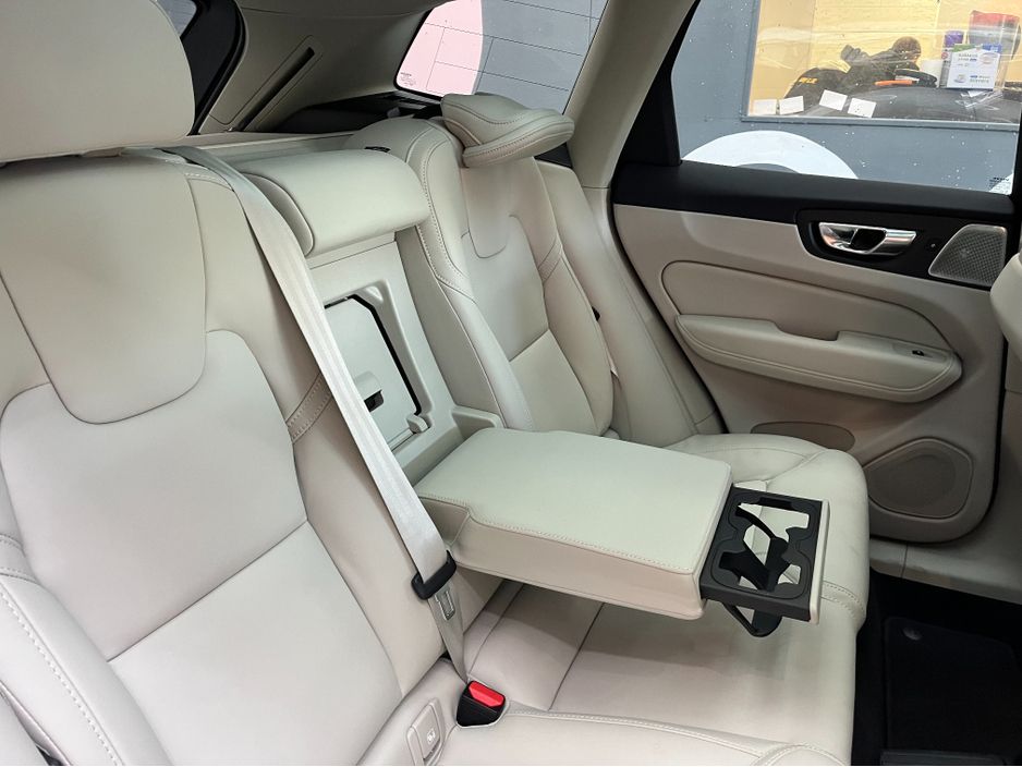2023 Volvo XC60