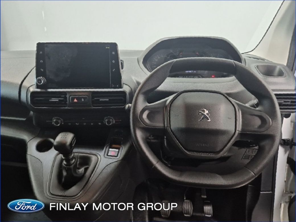 2022 Peugeot Partner