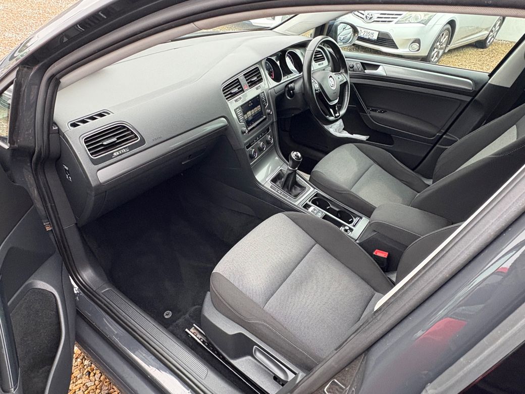 2017 Volkswagen Golf