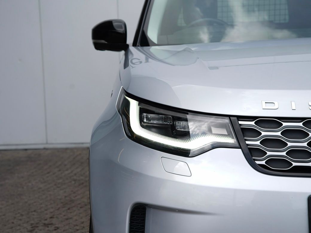 2024 Land Rover Discovery
