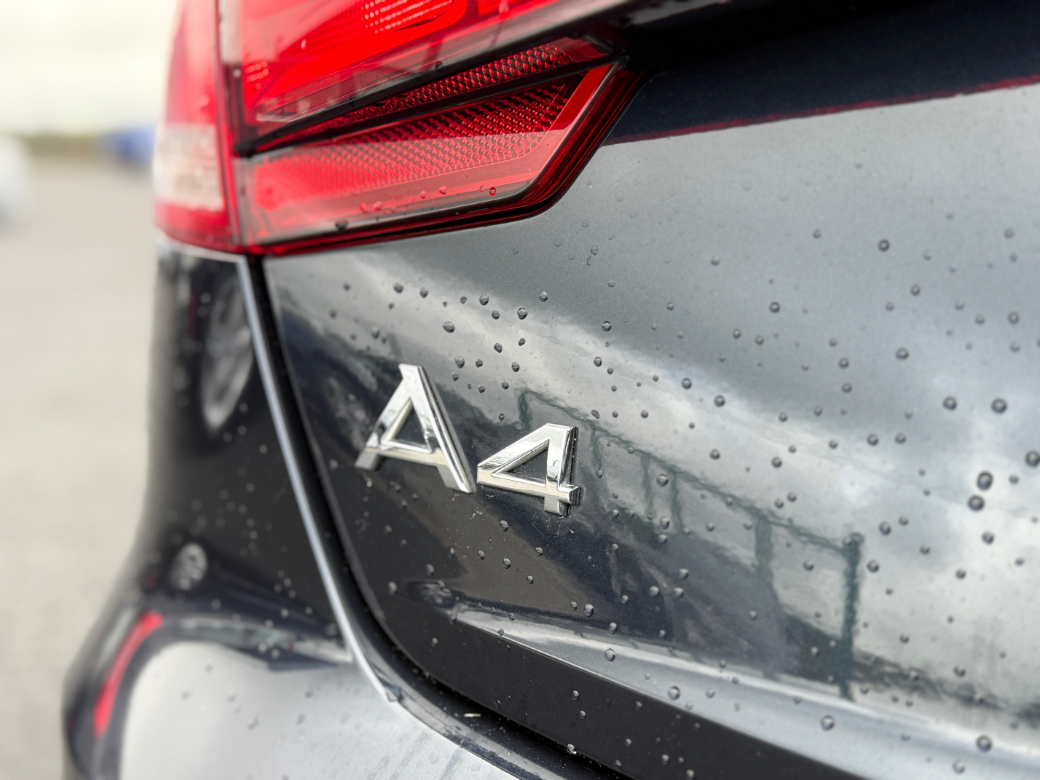 2018 Audi A4