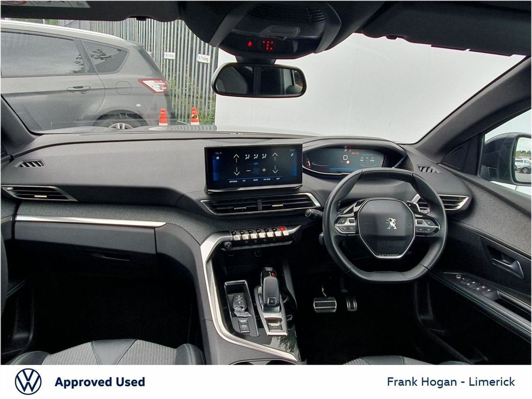 2023 Peugeot 5008