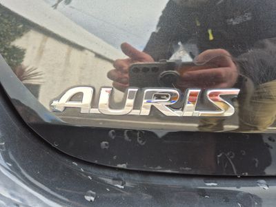 2016 Toyota Auris