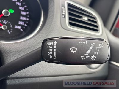 2017 Volkswagen Polo