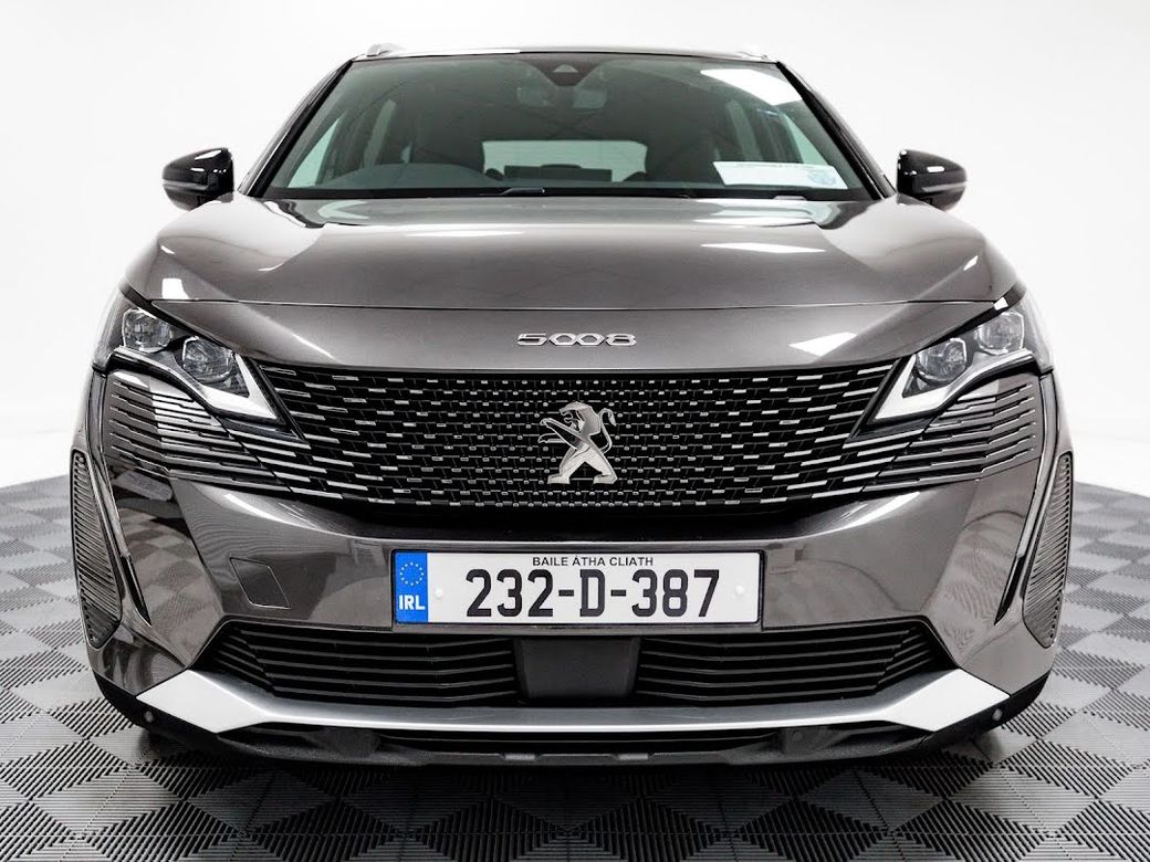2023 Peugeot 5008