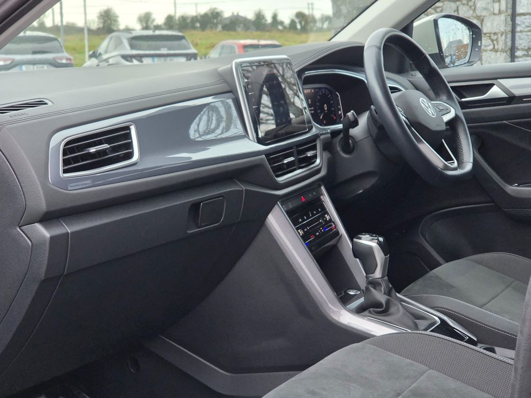 2023 Volkswagen T-Roc