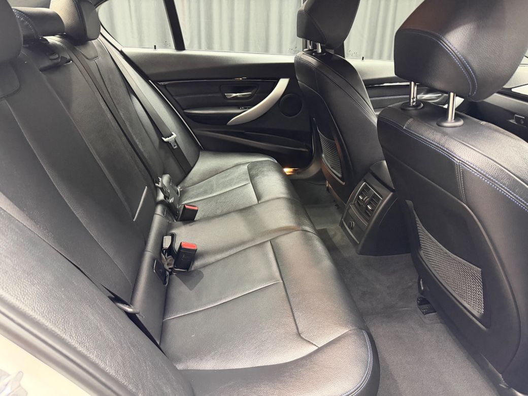 2018 BMW 3 Series