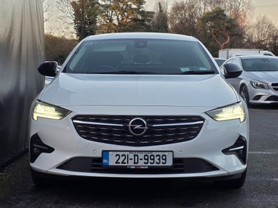 2022 Opel Insignia