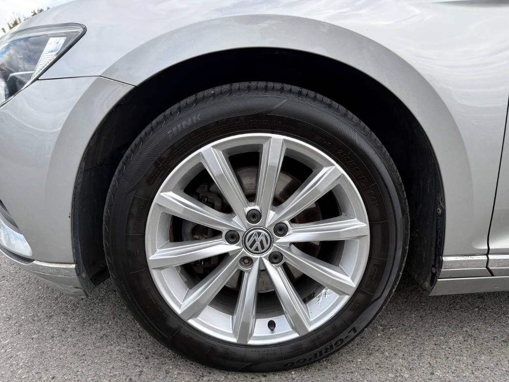 2015 Volkswagen Passat