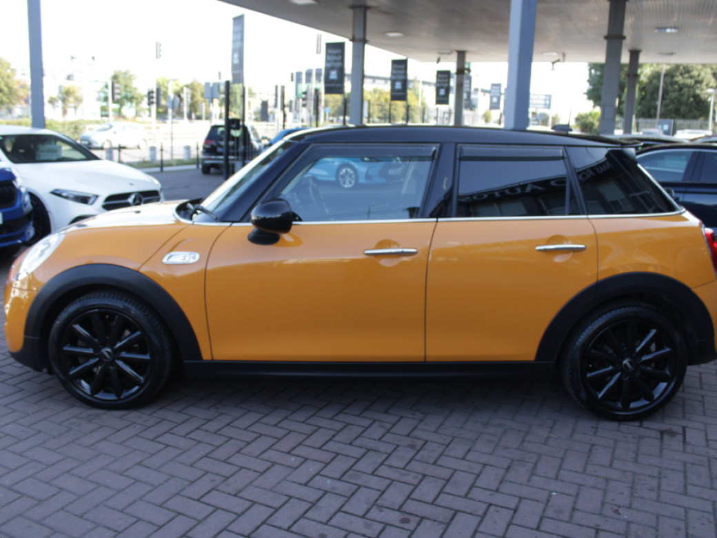2017 Mini Cooper D