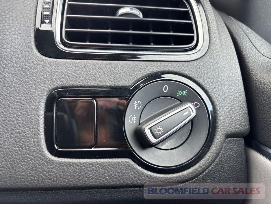 2016 Volkswagen Polo