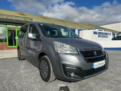 2017 Peugeot Partner Tepee