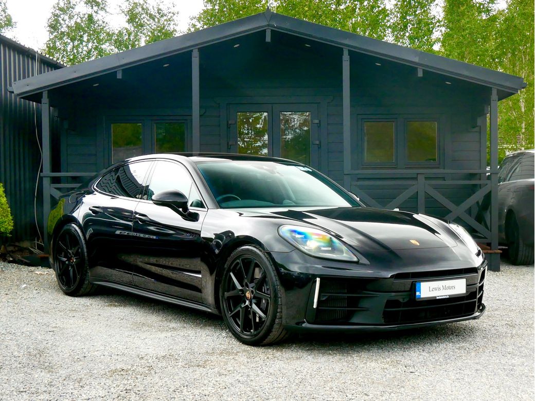 2025 Porsche Panamera