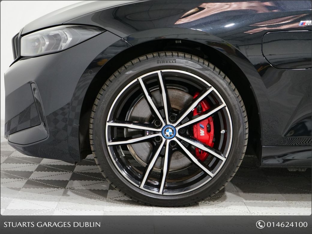 2024 BMW 330