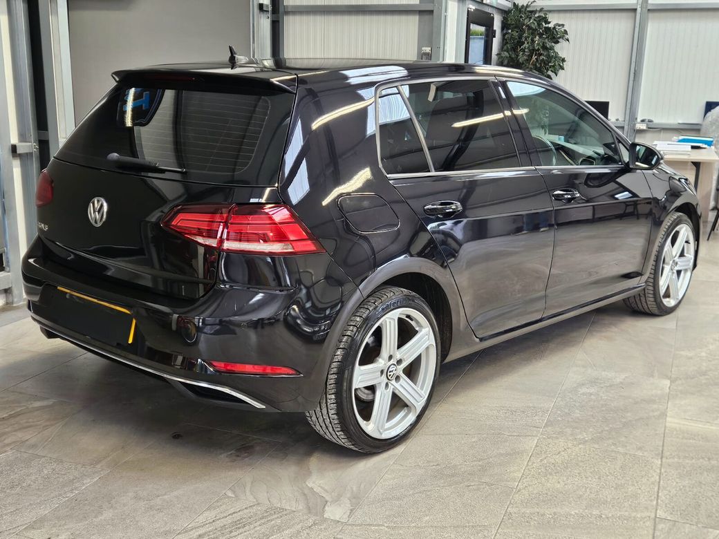2018 Volkswagen Golf