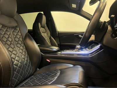 2020 Audi Q8