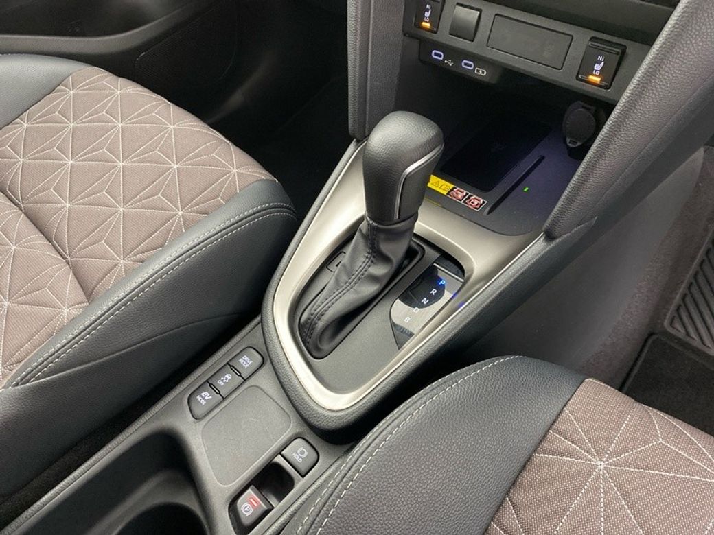 2025 Toyota Yaris Cross