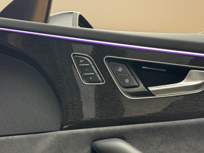2025 Audi Q8