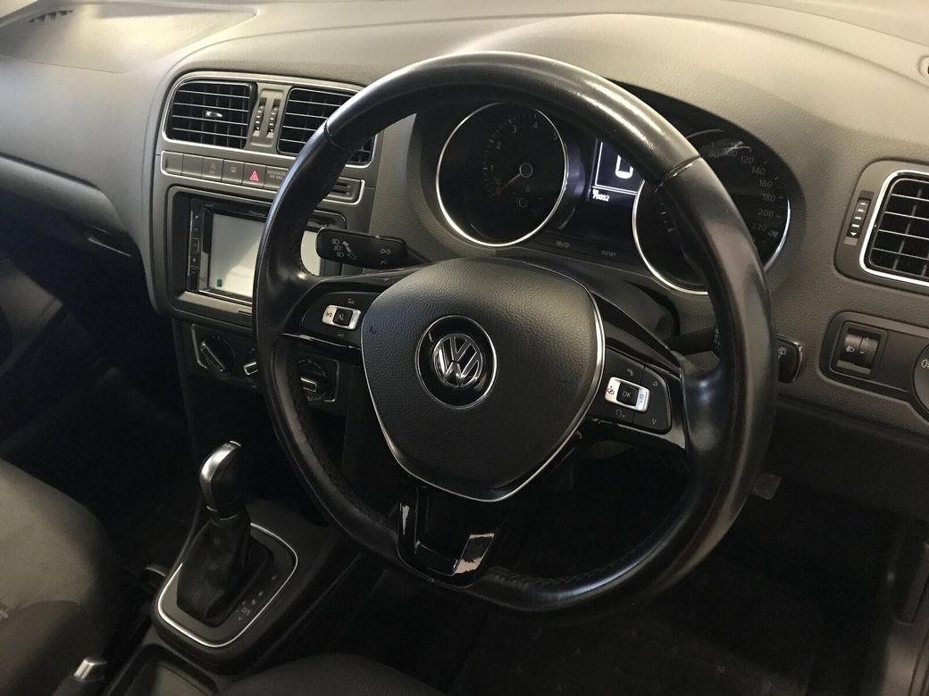 2016 Volkswagen Polo