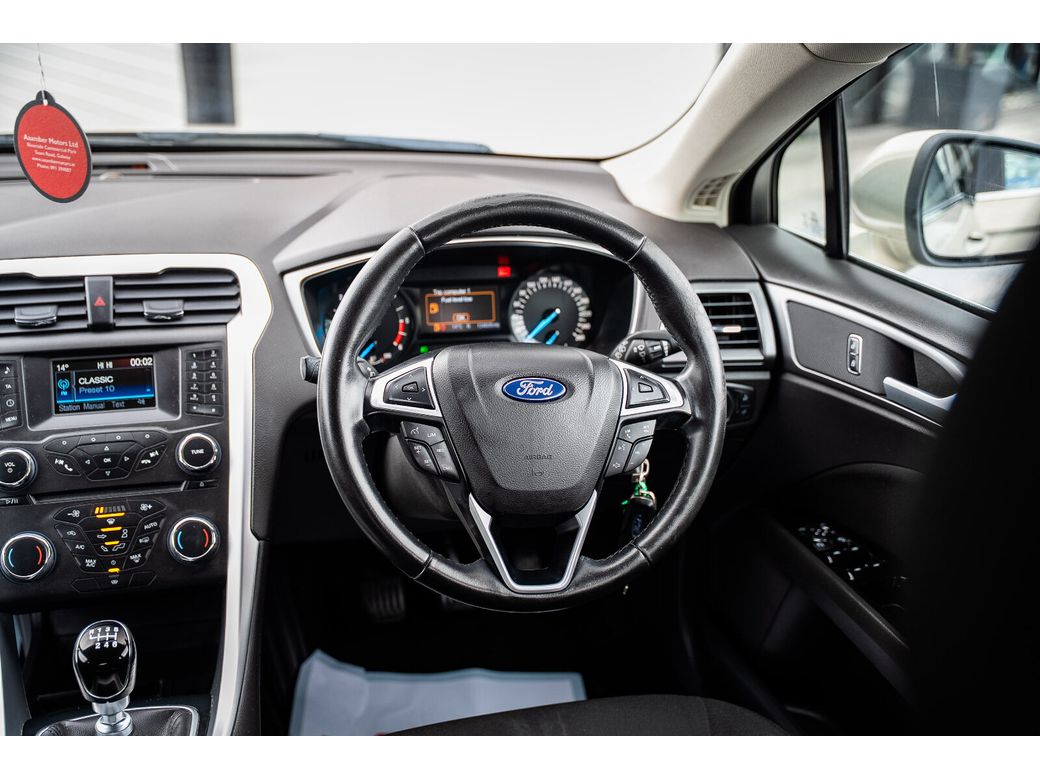 2016 Ford Mondeo