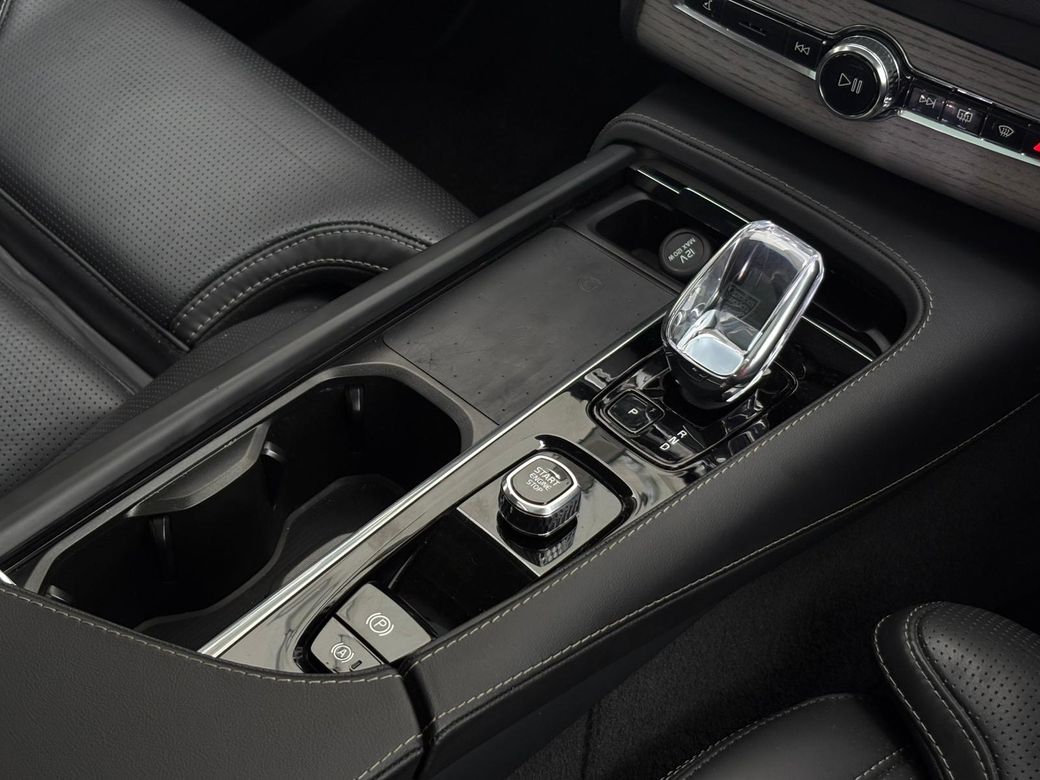 2024 Volvo XC90
