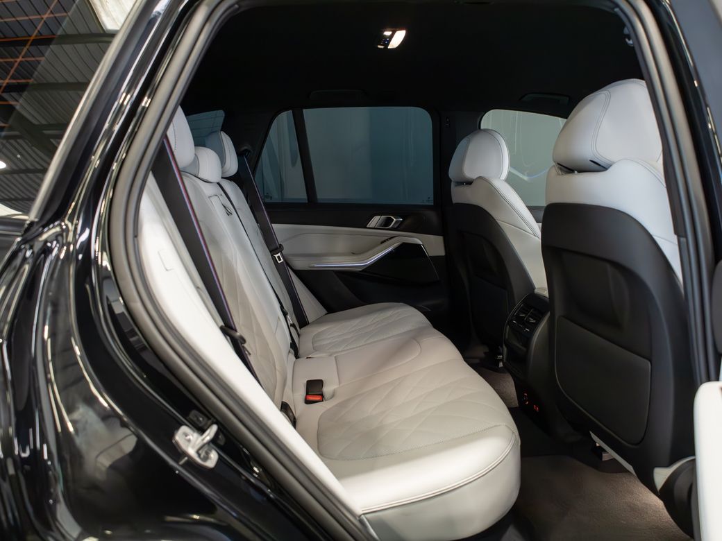2023 BMW X5